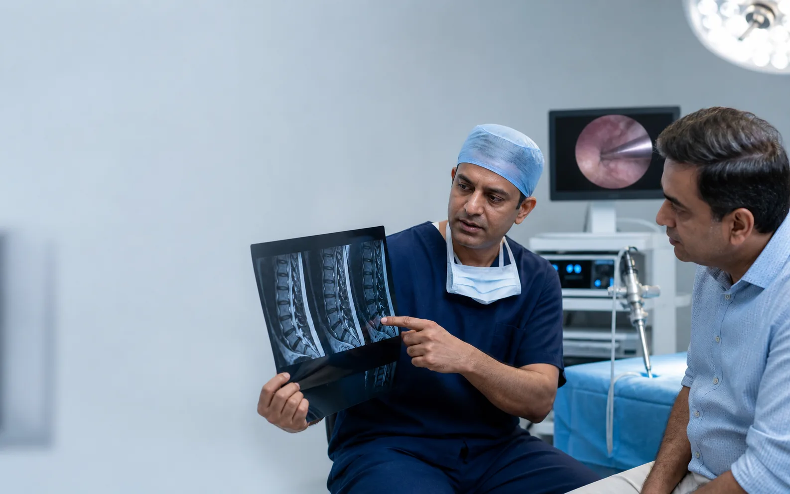 Endoscopic Discectomy assessment and endoscopic spine procedure